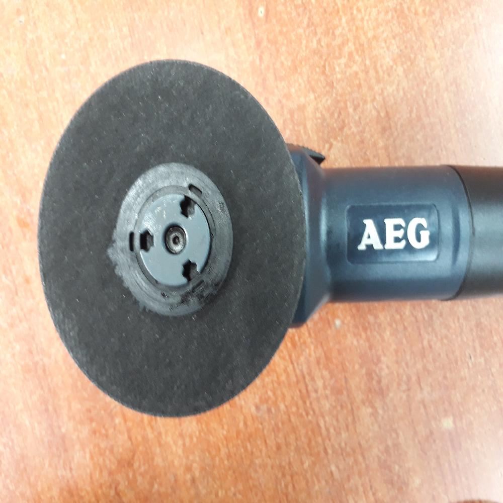 No additional tools  replacement One touch wheel shorten the waste of time that was inevitable